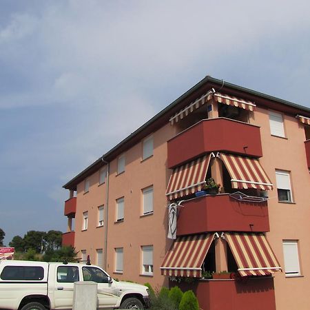 Apartment Aldo Пула Стая снимка